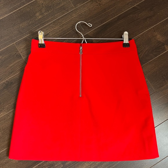 Alice and Olivia red miniskirt - Picture 7 of 9